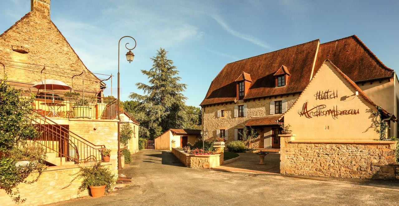 Logis Hotel Archambeau Thonac Экстерьер фото